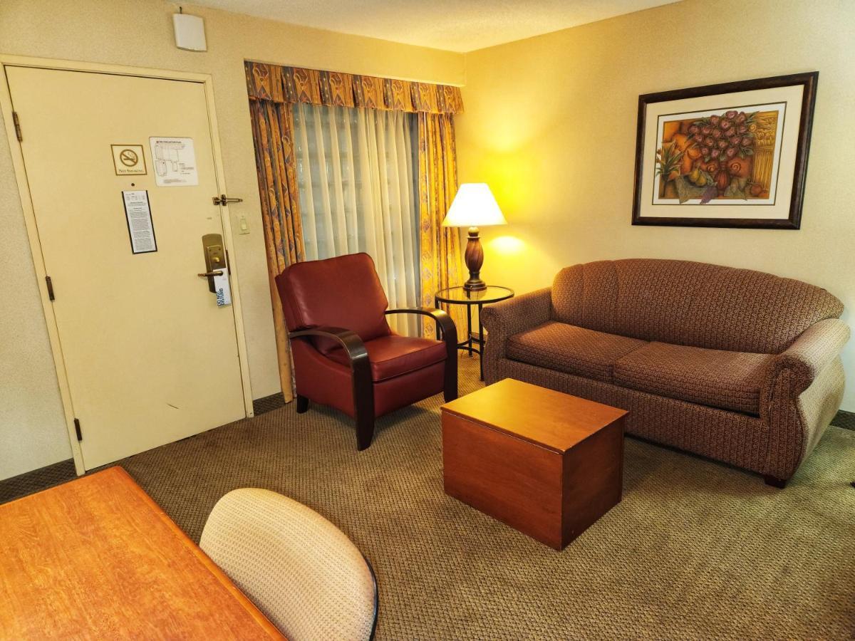 Hotel La Quinta By Wyndham Appleton College Avenue Exteriér fotografie