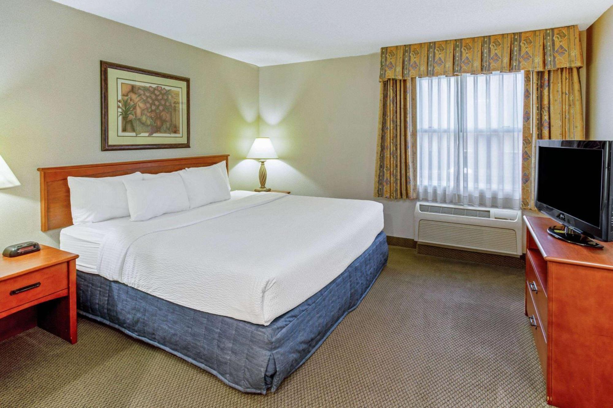 Hotel La Quinta By Wyndham Appleton College Avenue Exteriér fotografie